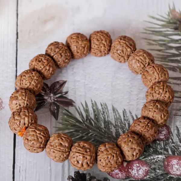 Premium_Rudraksha_Bracelet_Semi_Pathri